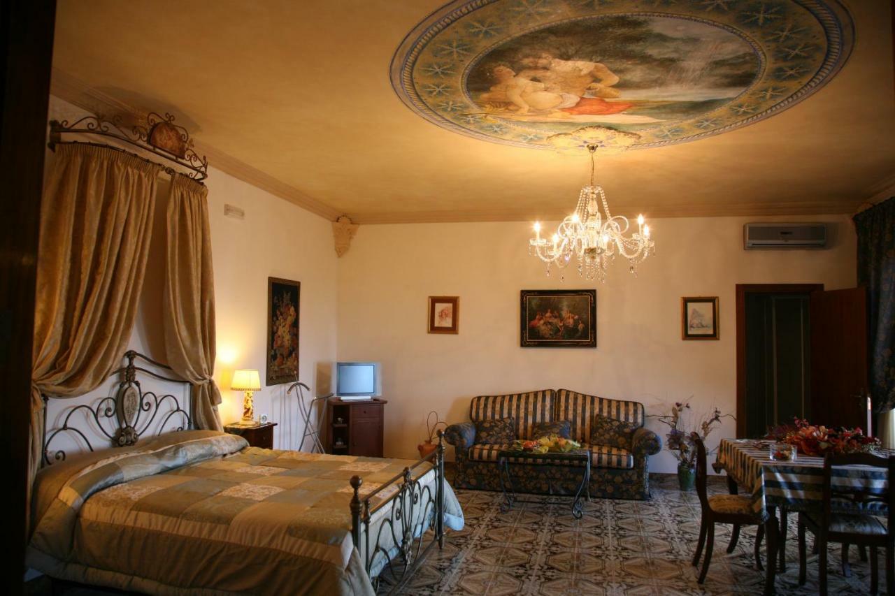Cali Nitta Bed and Breakfast Corigliano dʼOtranto Exteriör bild